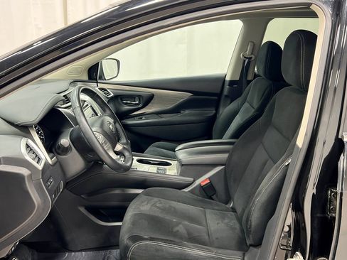 Used 2018 Nissan Murano SV w/ Premium Package AWD/4WD image 13