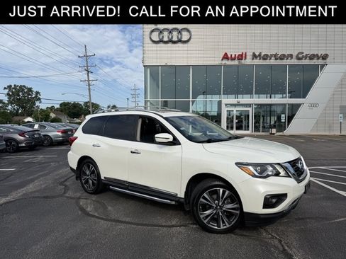 Used 2019 Nissan Pathfinder Platinum AWD/4WD image 1