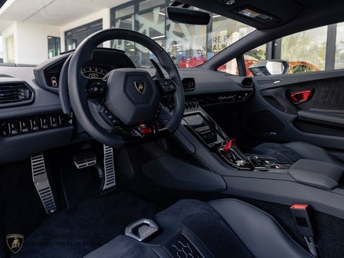 Used 2023 Lamborghini Huracan Tecnica image 19