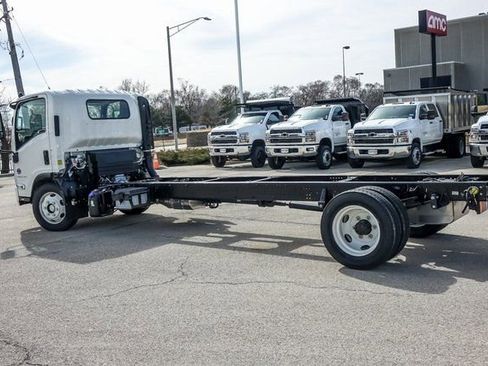New 2025 Chevrolet Low Cab Forward 5500 XD RWD image 5