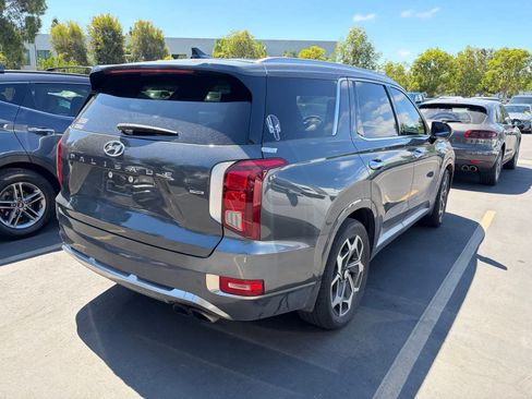 Used 2022 Hyundai Palisade Calligraphy w/ Cargo Package AWD/4WD image 3