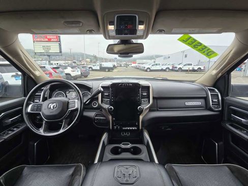 Used 2022 RAM 3500 Laramie image 15