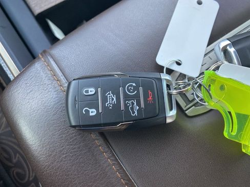 Used 2025 RAM 1500 Limited image 53