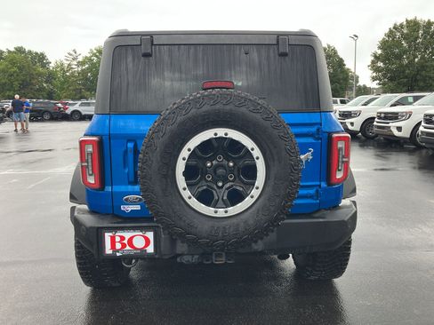 Used 2023 Ford Bronco Outer Banks w/ Sasquatch Package AWD/4WD image 5