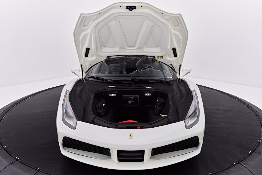 Used 2018 Ferrari 488 Spider RWD image 27