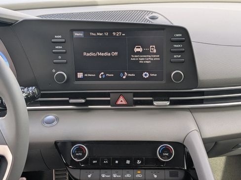 New 2026 Hyundai Elantra SEL Sport image 19