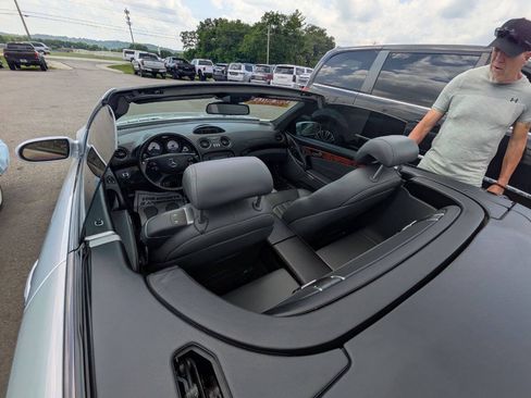 Used 2005 Mercedes-Benz SL 55 AMG image 12