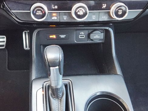 Used 2024 Honda Civic Sport image 18
