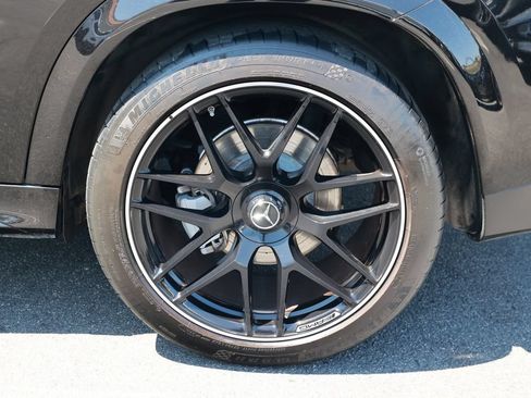 Used 2024 Mercedes-Benz GLE 53 AMG 4MATIC Coupe w/ Driver Assistance Package image 10