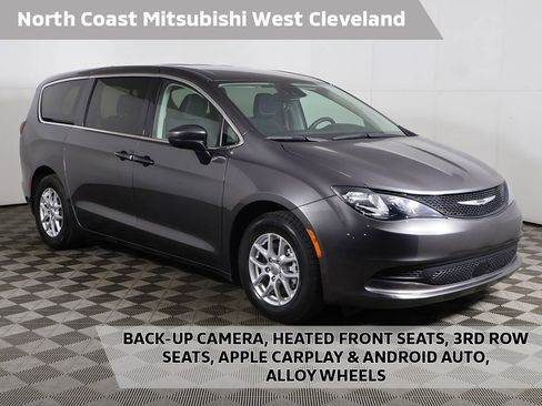 Used 2023 Chrysler Voyager LX FWD image 1