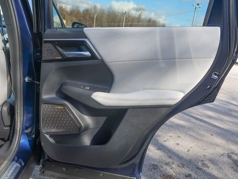 New 2026 Mitsubishi Outlander SE FWD image 18