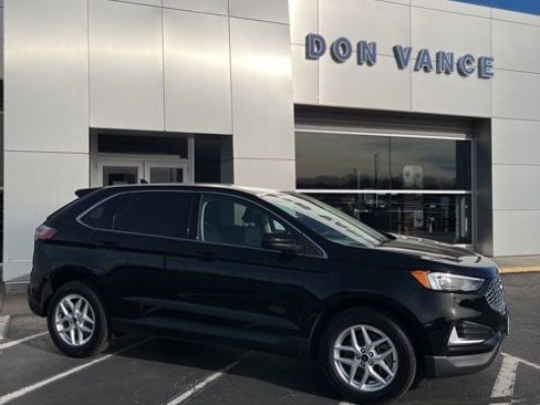 Used 2024 Ford Edge SEL image 8