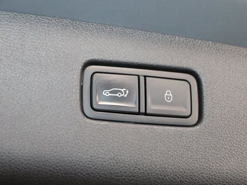 Used 2023 Genesis GV70 2.5T w/ Sport Prestige Package image 62