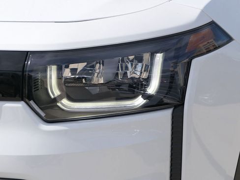 New 2026 Jeep Cherokee Limited AWD/4WD image 7