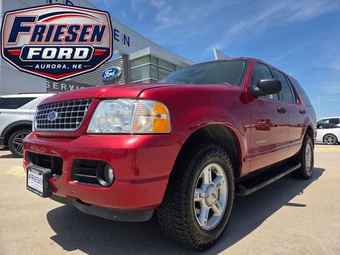 Used 2005 Ford Explorer XLT AWD/4WD image 1