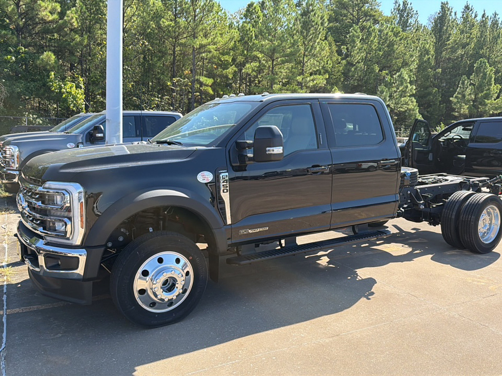 New 2026 Ford F450 Lariat AWD/4WD image 31