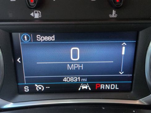 Used 2020 Chevrolet Equinox LT FWD image 14