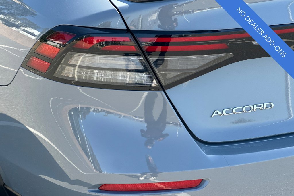 Used 2025 Honda Accord Sport image 29