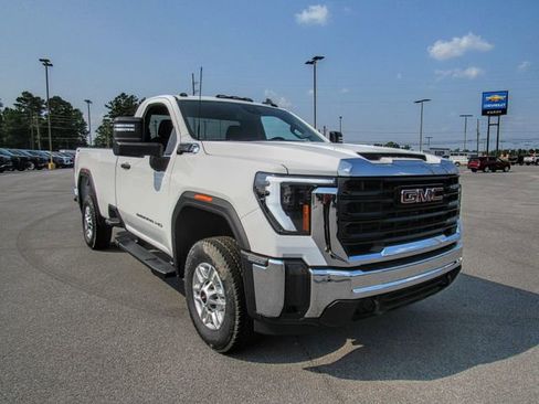 New 2025 GMC Sierra 2500 Pro image 1