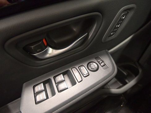 New 2025 Honda Pilot Touring image 18