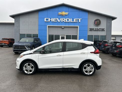 Used 2017 Chevrolet Bolt LT FWD image 3