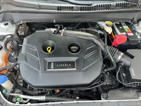 Used 2017 Lincoln MKZ Premiere image 23