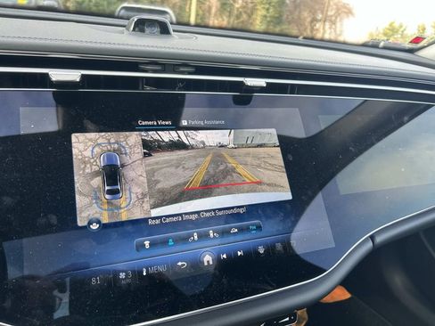 Used 2024 Mercedes-Benz E 350 4MATIC Sedan image 21