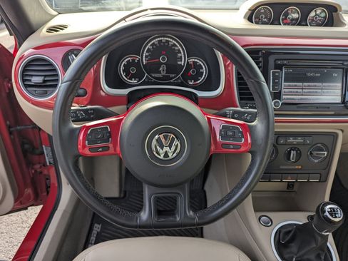 Used 2014 Volkswagen Beetle TDI image 10