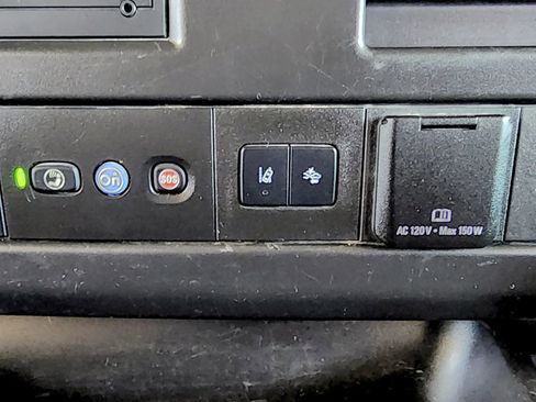 Used 2020 Chevrolet Express 3500 LT w/ LT Preferred Equipment Group image 13