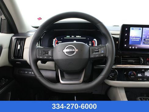 New 2026 Nissan Pathfinder SL image 20