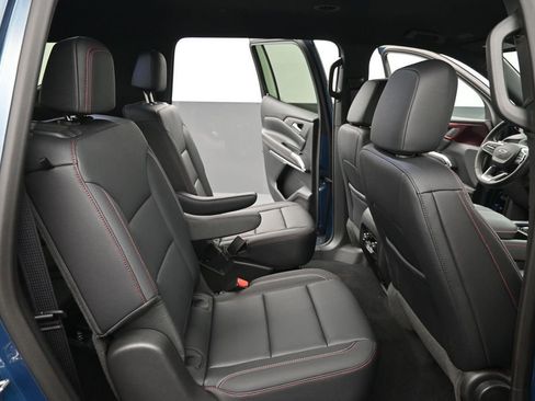Used 2025 Chevrolet Traverse Z71 w/ Driver Confidence Package AWD/4WD image 23