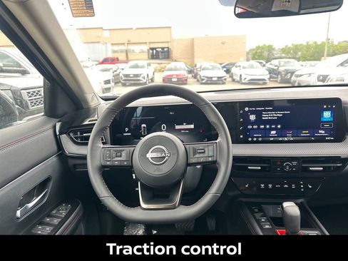 New 2026 Nissan Kicks SR w/ Cold Weather Package AWD/4WD image 18