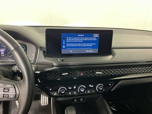 Used 2023 Honda Accord Sport image 18