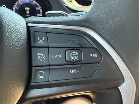 New 2026 Jeep Grand Cherokee Altitude AWD/4WD image 18
