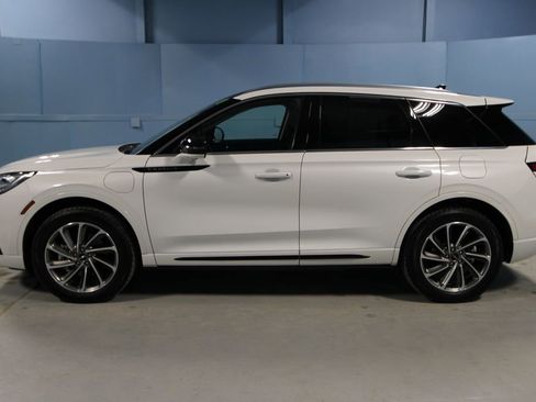 Used 2024 Lincoln Corsair Grand Touring w/ Equipment Group 301A image 28