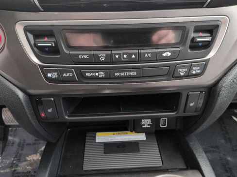 Used 2023 Honda Passport EX-L image 17