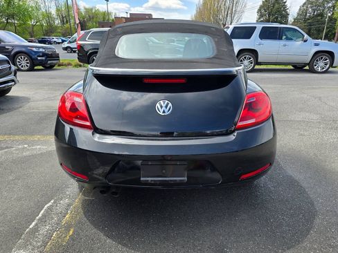 Used 2014 Volkswagen Beetle 2.5 FWD image 8