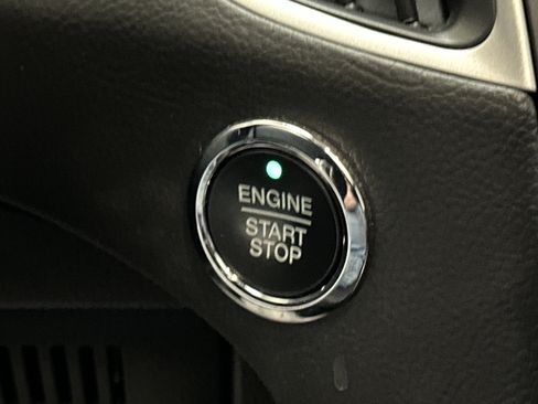 Used 2024 Ford Edge SEL w/ Convenience Package AWD/4WD image 32