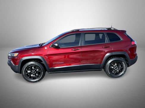 Used 2019 Jeep Cherokee Trailhawk image 8