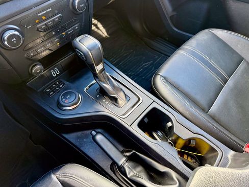 Used 2021 Ford Ranger Lariat w/ Equipment Group 501A High image 21