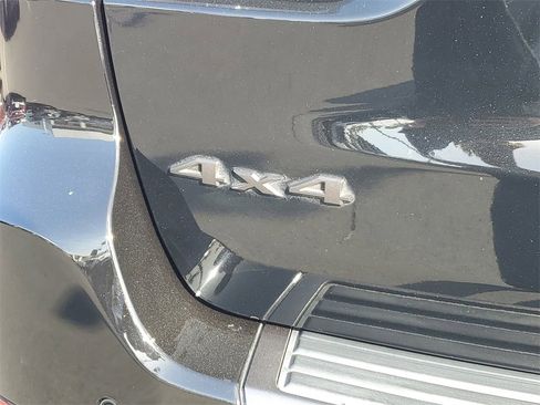 Used 2019 Jeep Grand Cherokee Limited X image 8