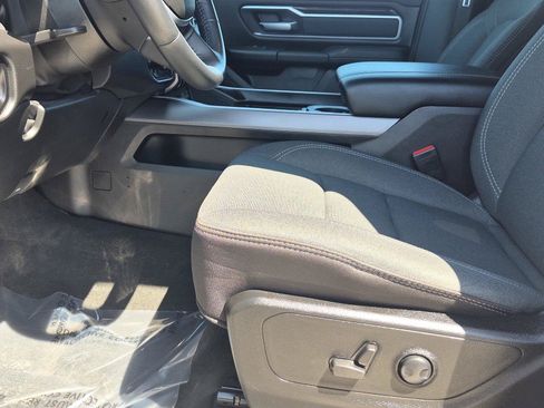 Certified 2023 RAM 1500 Big Horn AWD/4WD image 18