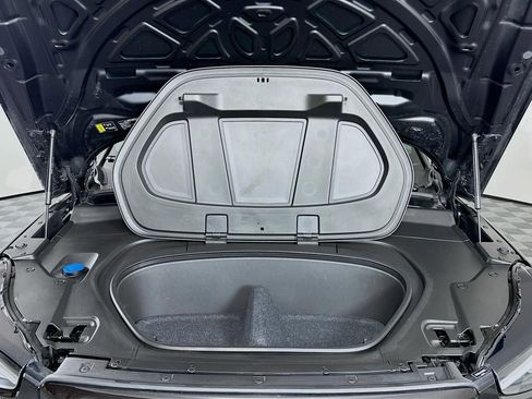 Used 2023 Volvo XC40 Recharge Plus AWD/4WD image 42