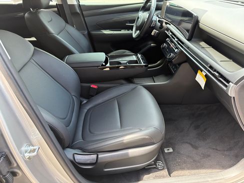 Certified 2025 Hyundai Tucson SEL AWD/4WD image 14