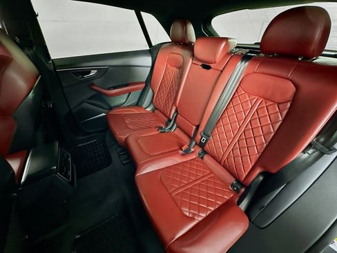 Used 2024 Audi SQ8 Premium Plus w/ Black Optic Package AWD/4WD image 24