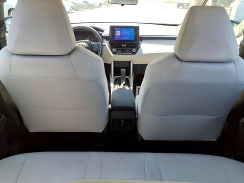 Used 2023 Toyota Corolla Cross L FWD image 13