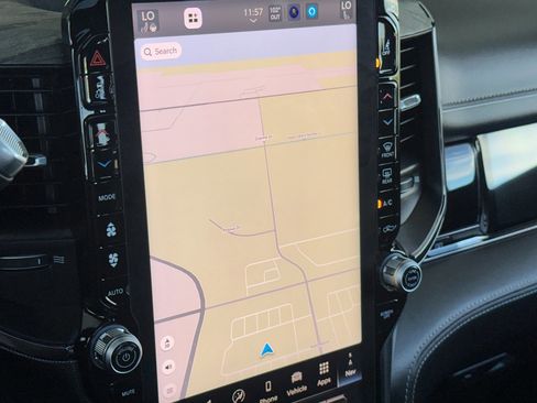 New 2025 RAM 3500 Limited image 18