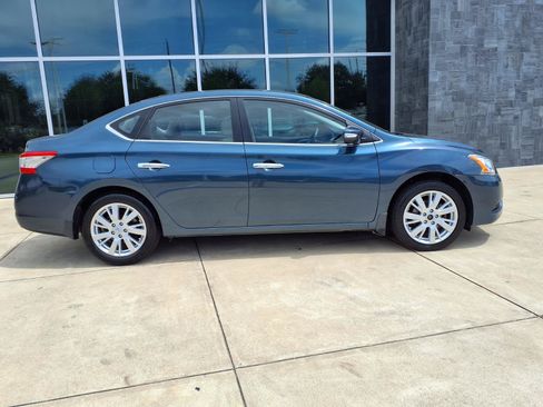 Used 2015 Nissan Sentra SL FWD image 25