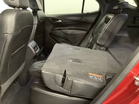 Used 2019 Chevrolet Equinox Premier AWD/4WD image 9