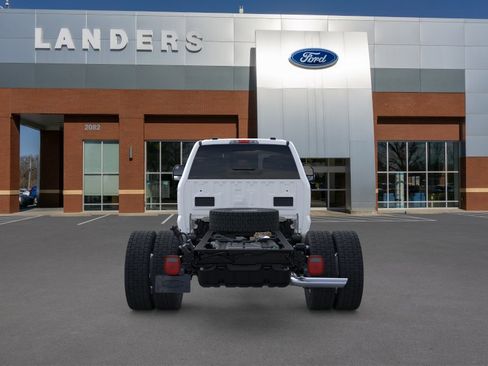 New 2026 Ford F450 XL w/ XL Chrome Package RWD image 5